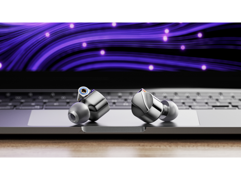 FiiO Dynamic IEMs in Silver - FD15 (S)